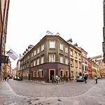 Old Town Market Place Apartment